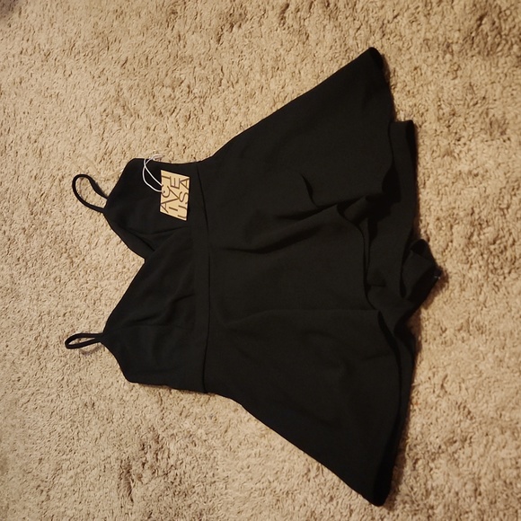 Romper - Picture 14 of 14